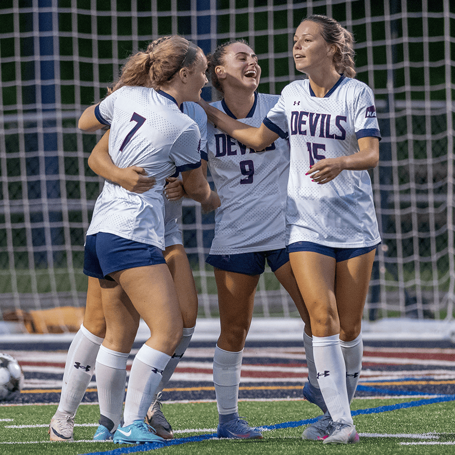 Devis Women's Soccer Players